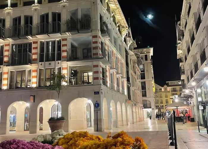 Tilla 110 M2, Terrasse Babyfoot Flechettes فيلة *