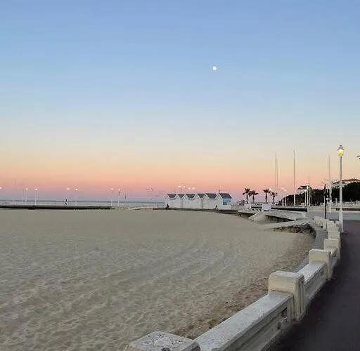 Tilla 110 M2, Terrasse Babyfoot Flechettes Villa Arcachon