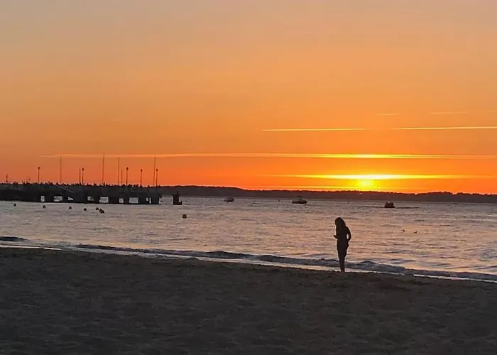 Tilla 110 M2, Terrasse Babyfoot Flechettes Villa