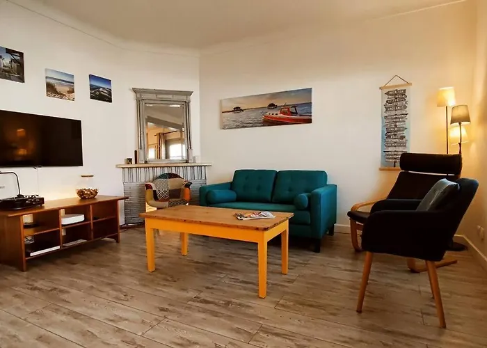 Tilla 110 M2, Terrasse Babyfoot Flechettes * آركاشو